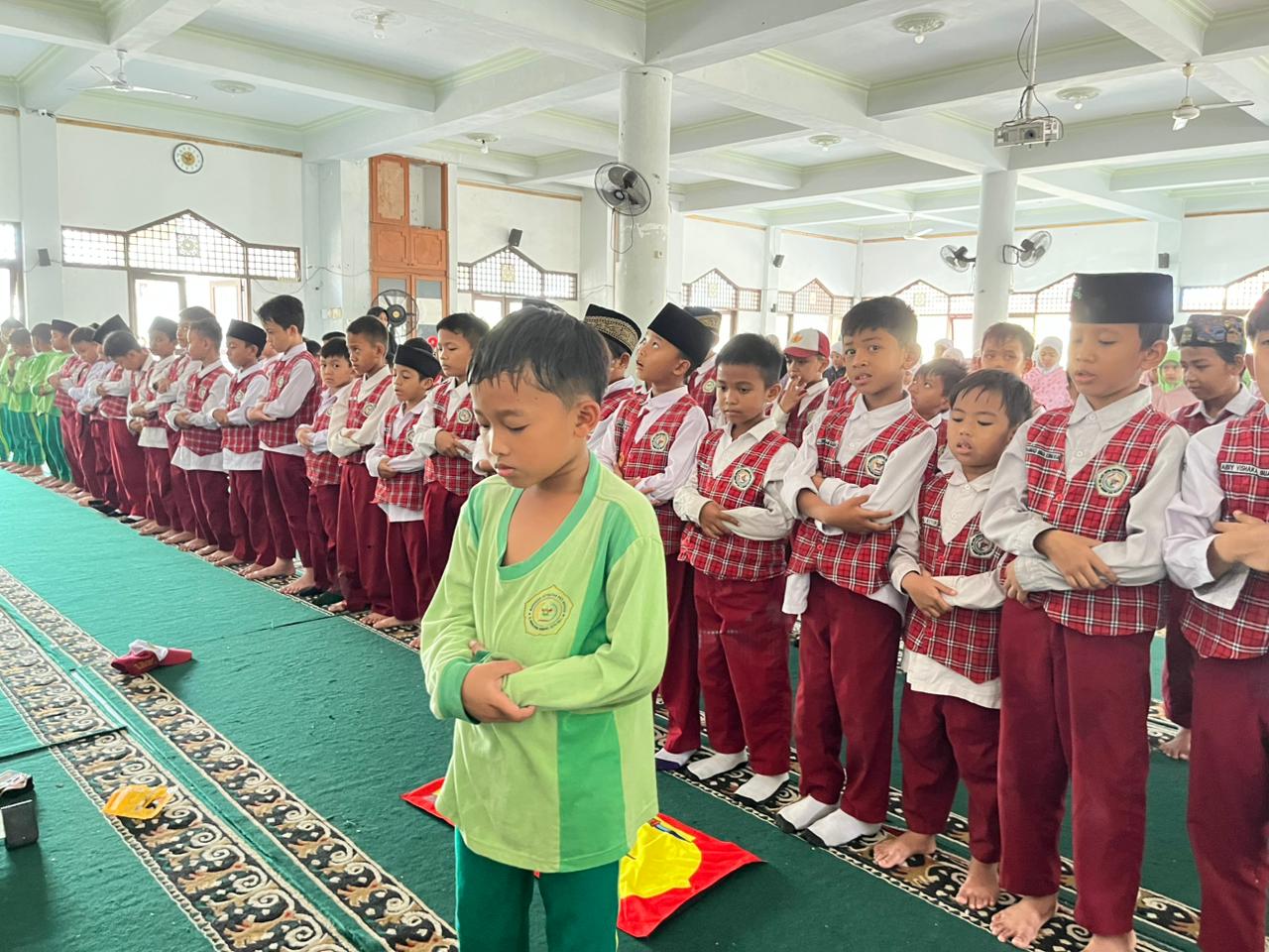 PEMBIASAAN SHOLAT DHUHA BERJAMAAH - foto 1